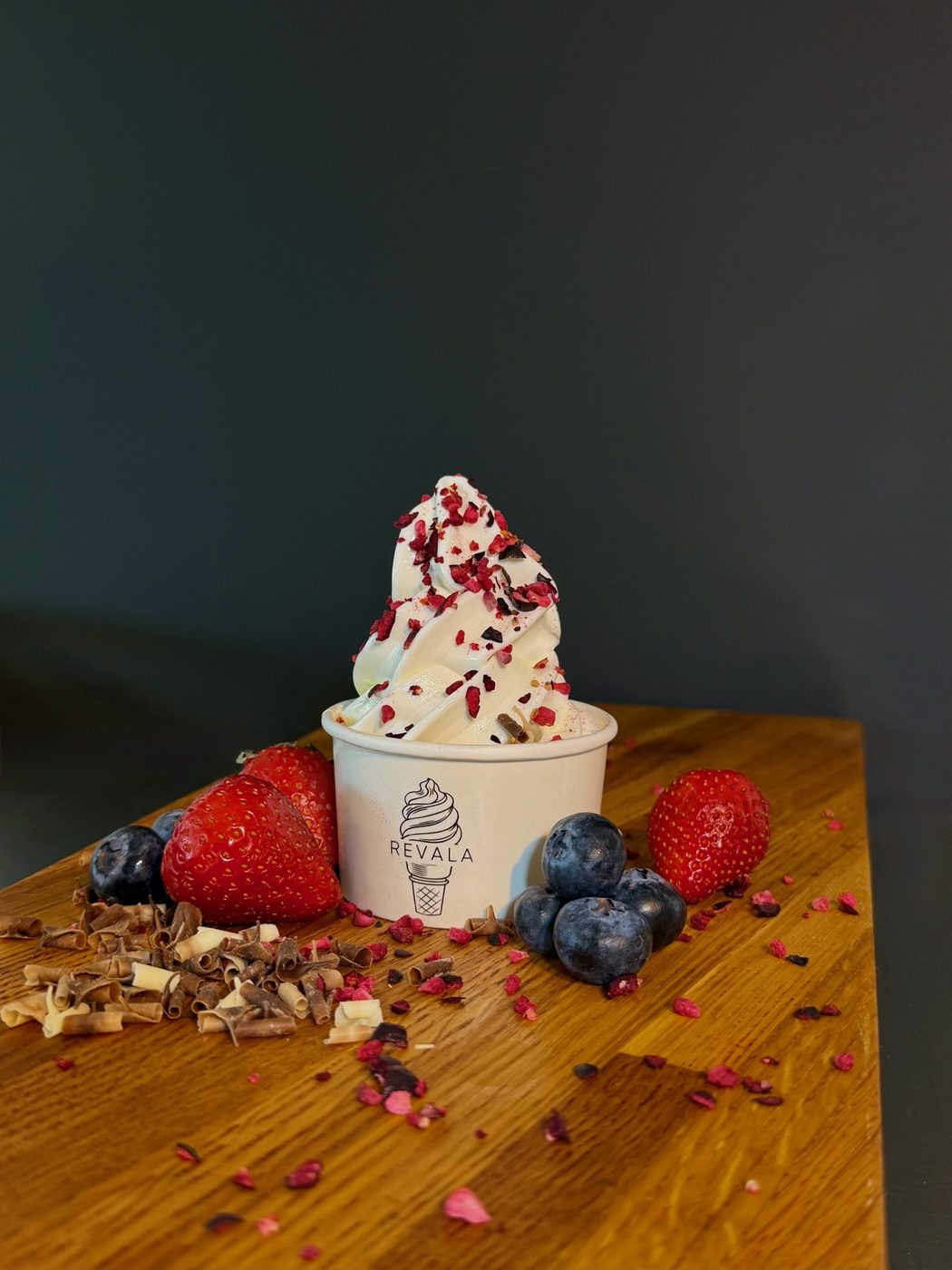 Making soft serve ice cream from powder